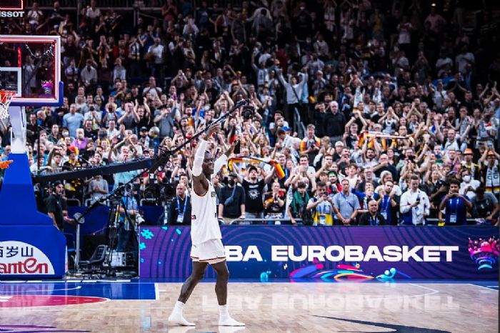FIBA x ϮaƷذl2022л@WޱA٬F