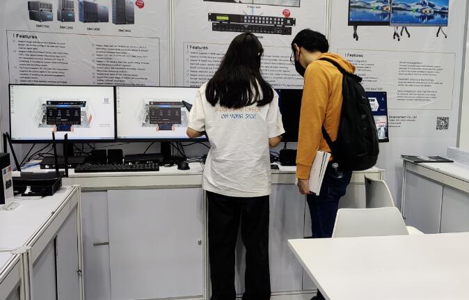 P_InfoComm Asia̩ҕ Ocgչ[FӍ