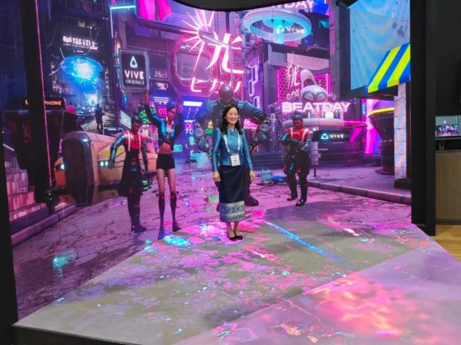 ҕ˴ΔyGXIIWKȶСgLEDذƷxR̓MĔz½QInfoComm Asia