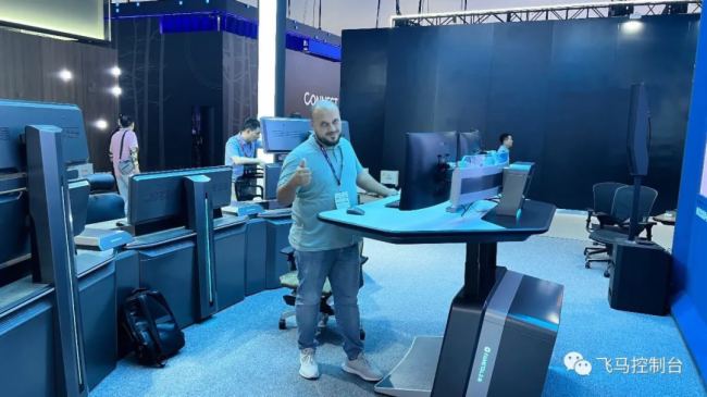ֱF(xin)(chng)FAMETALwRǻۻ_(ti)ȫϵ(chung)£(sh)౱ InfoComm China 2023