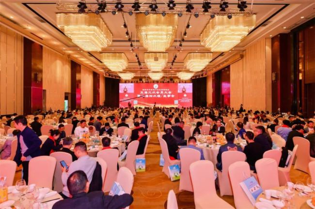 科技創新獎!AET阿爾泰持續引領LED直顯技術創新