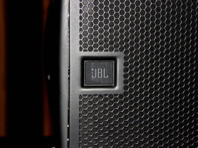 JBL Professional SRX900ƷlվAMek