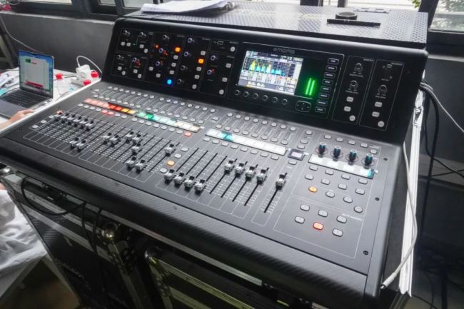 (gu)JBL SRX900Vg(sh)W(xu)ԺI(y)δ