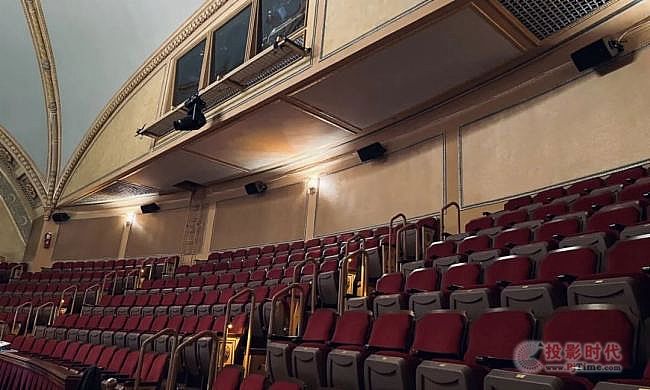 L-Acoustics L系列和L-ISA沉浸式超真實擴聲技術聯手打造百老匯《局外人》的魔幻世界