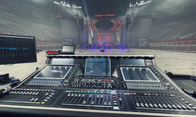 潘瑋柏「狂愛」重慶站|L-Acoustics&DiGiCo助力燃爆狂熱舞臺